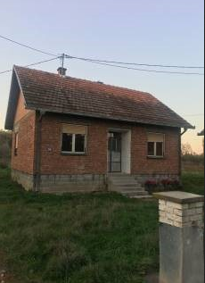 Poslovni, stambeni i pomoćni objekti u Batkuši, Opština Šamac